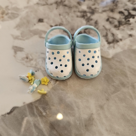 Labubu Blue Outfit - Picture 3 of 3